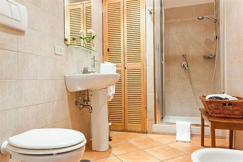 Gli Scipioni B&B Rome Bed & Breakfast