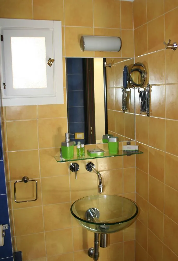 Gli Scipioni B&B Rome 5*,